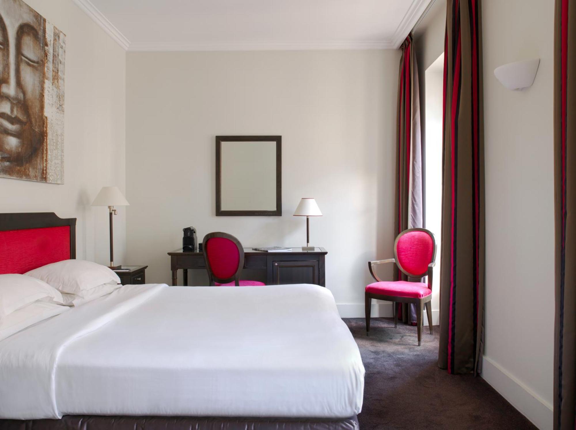 Hotel Royal Saint Honore Paris Louvre Exterior photo
