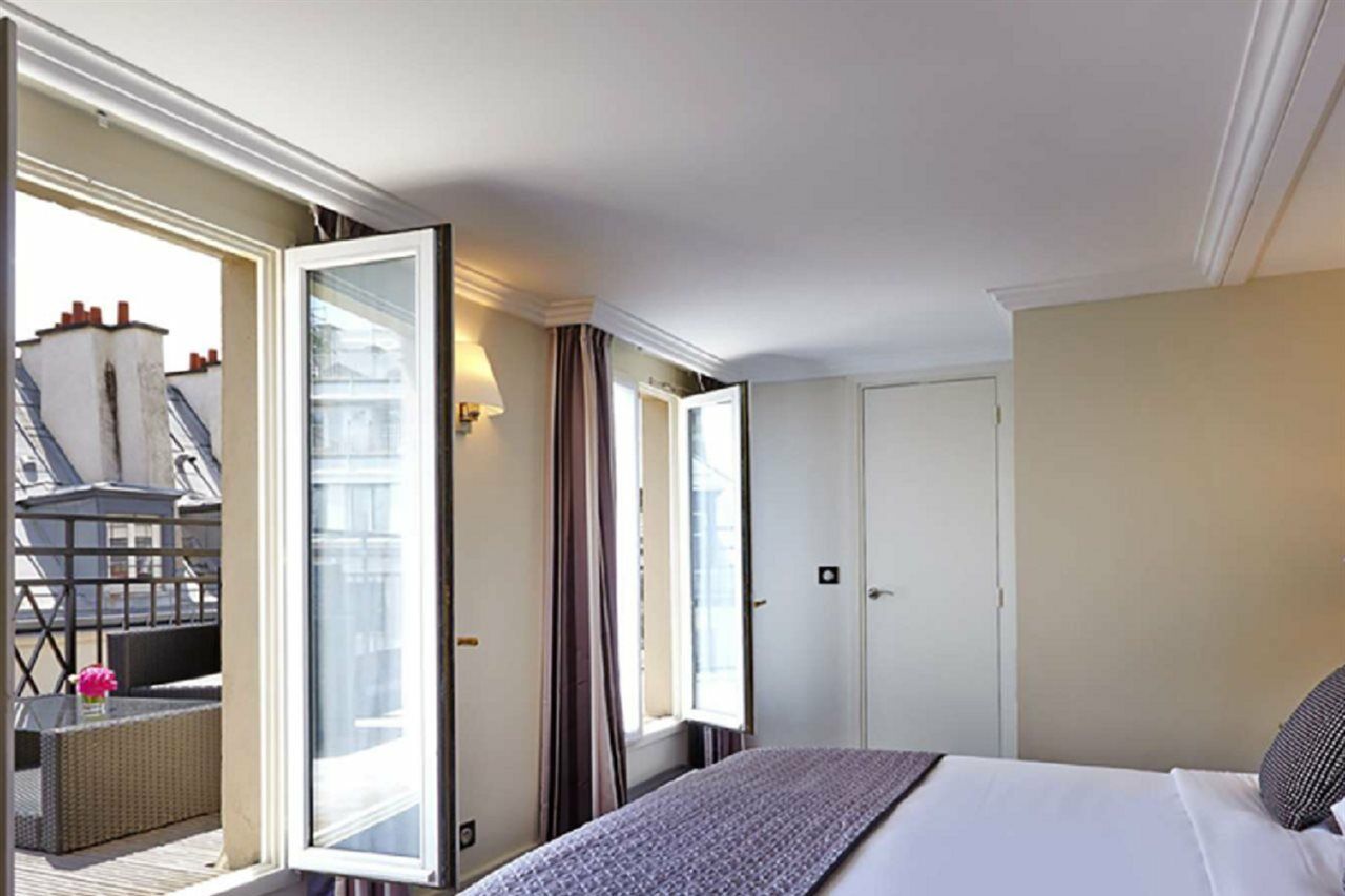 Hotel Royal Saint Honore Paris Louvre Exterior photo
